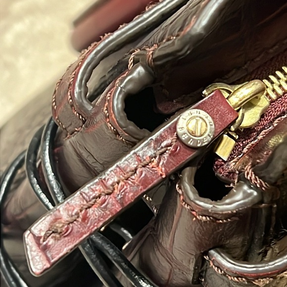 HENRI BENDEL Carlyle Satchel Embossed Crocodile - Picture 4 of 17